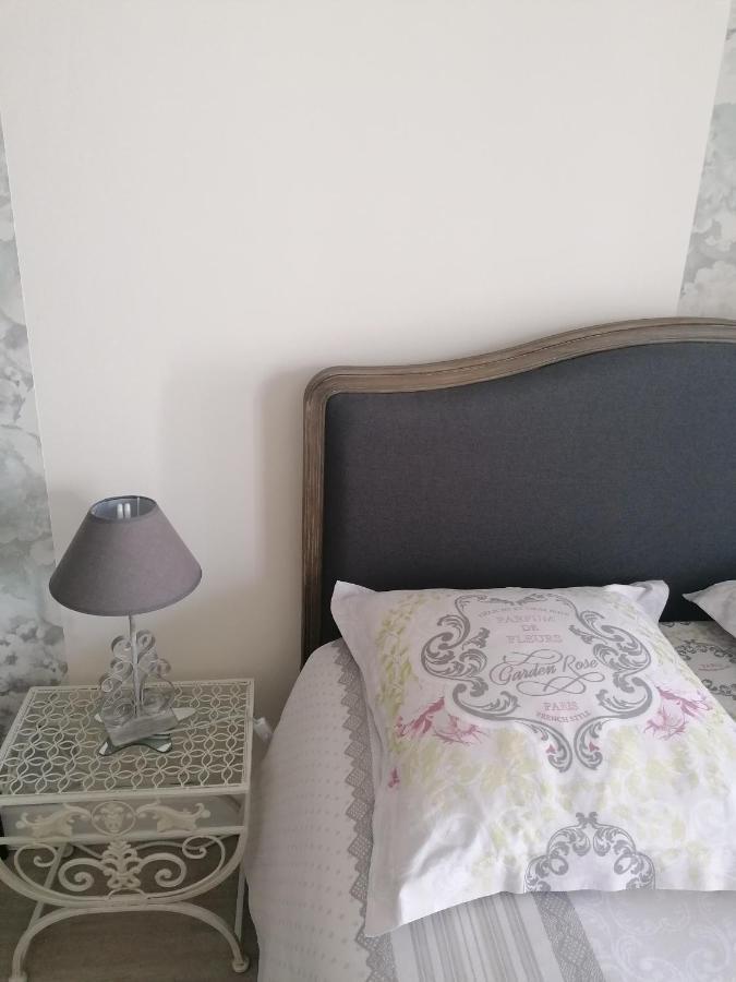 Chambre D'Hotes Esprit De Famille Landreville Kültér fotó